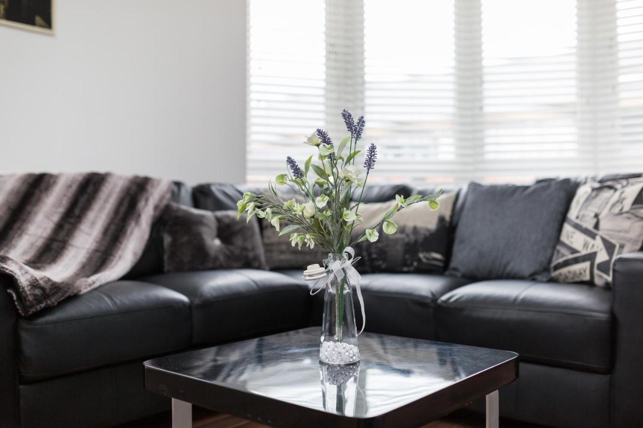 Zen Quality Beautiful 2 Bedroom Apartment With Free Parking And Wifi Close To Alexander Stadium Birmingam Exterior foto