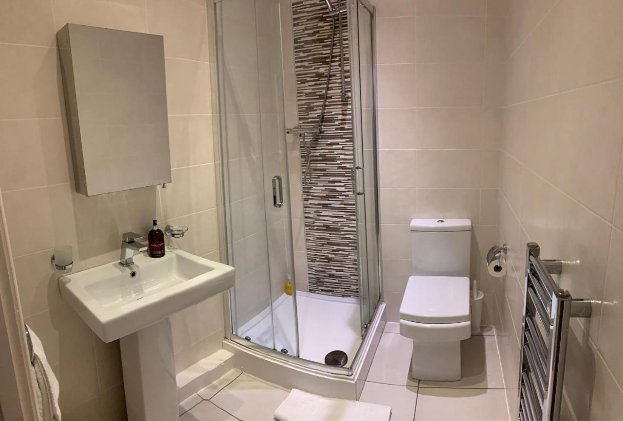 Zen Quality Beautiful 2 Bedroom Apartment With Free Parking And Wifi Close To Alexander Stadium Birmingam Exterior foto
